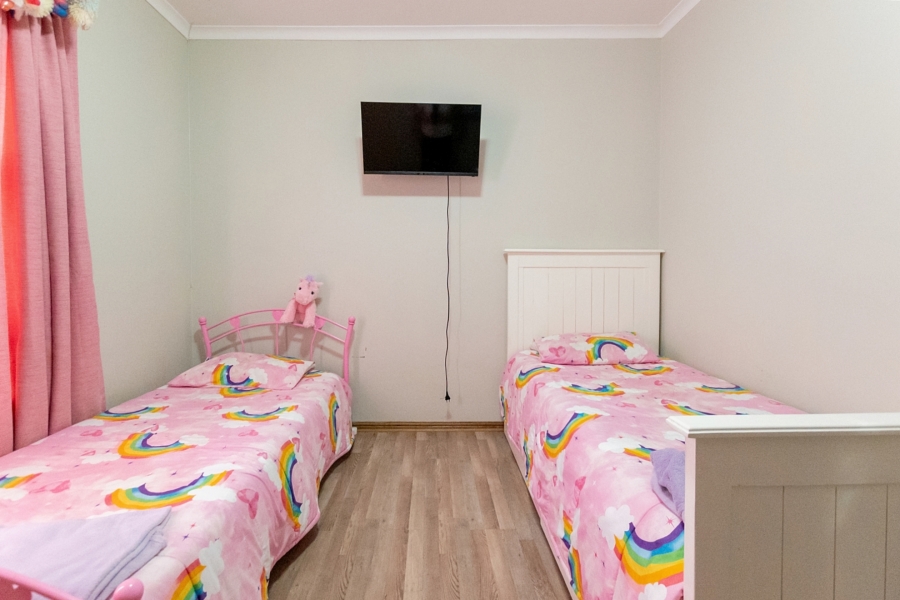 3 Bedroom Property for Sale in Laaiplek Western Cape